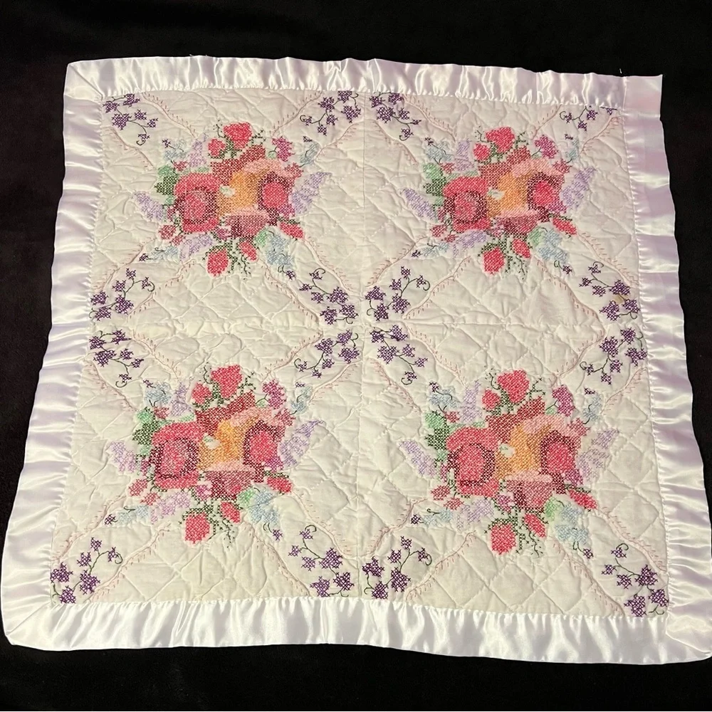 Like New Hand Cross stitched Embroidered Tapestry Lap/Newborn Baby Blanket